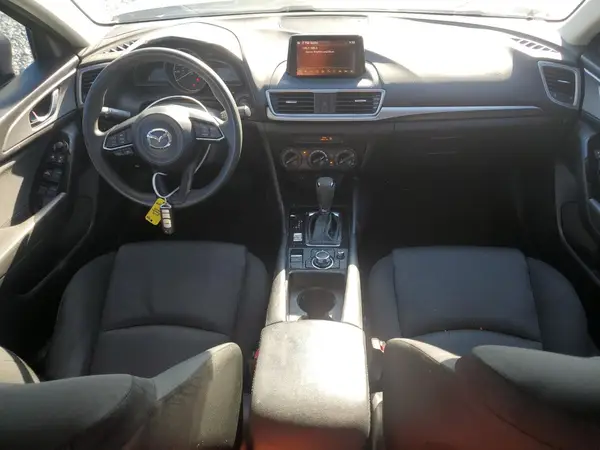 3MZBN1U70JM174668 2018 MAZDA 3 - Image 8