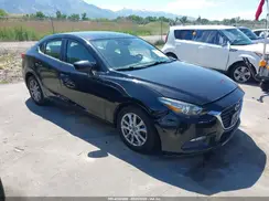 3MZBN1U70JM175528 2018 MAZDA 3