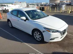 3MZBN1U70JM176100 2018 MAZDA 3