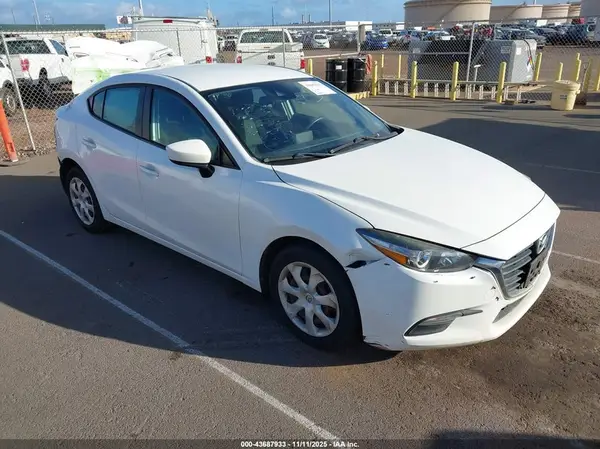 3MZBN1U70JM176100 2018 MAZDA 3 - Image 1