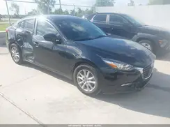3MZBN1U70JM176758 2018 MAZDA 3