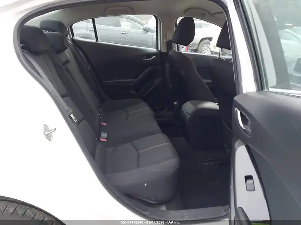 3MZBN1U70JM190689 2018 MAZDA 3 - Image 8