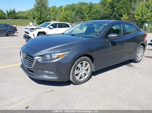 3MZBN1U70JM237932 2018 MAZDA 3 - Image 2
