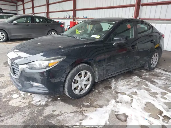 3MZBN1U70JM239874 2018 MAZDA 3 - Image 2