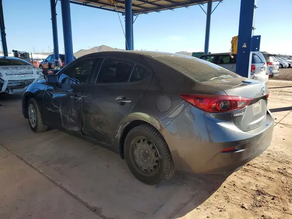 3MZBN1U70JM272101 2018 MAZDA 3 - Image 2