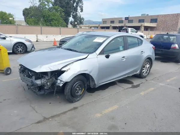 3MZBN1U71HM105871 2017 MAZDA 3 - Image 2