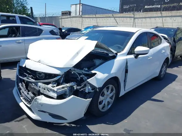 3MZBN1U71HM107054 2017 MAZDA 3 - Image 2