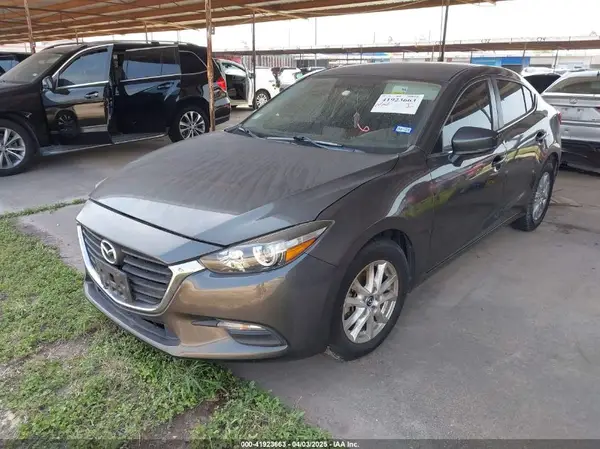 3MZBN1U71HM109502 2017 MAZDA 3 - Image 2