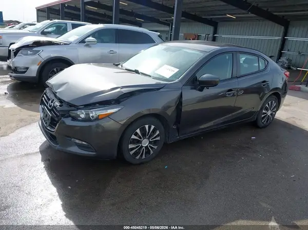 3MZBN1U71HM117227 2017 MAZDA 3 - Image 2