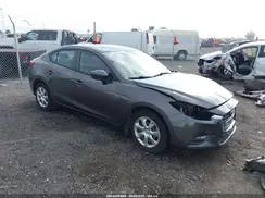 3MZBN1U71HM138031 2017 MAZDA 3