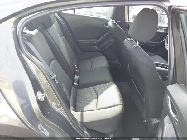 3MZBN1U71HM138031 2017 MAZDA 3 - Image 8