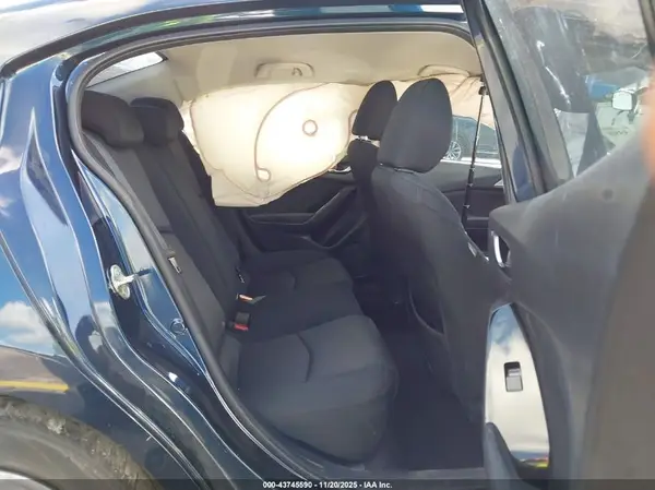 3MZBN1U71HM153788 2017 MAZDA 3 - Image 8