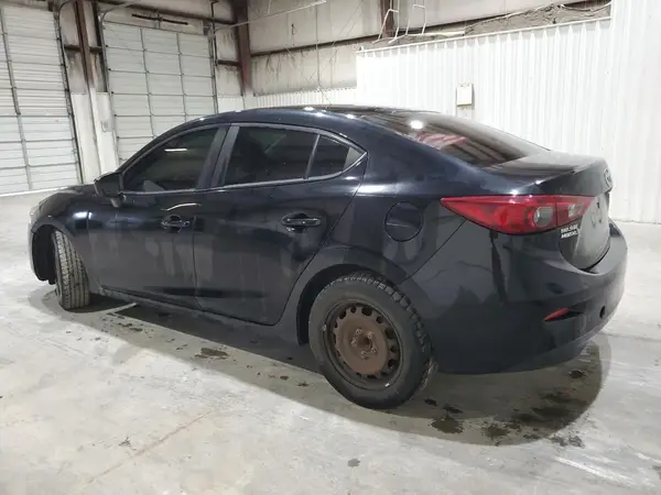 3MZBN1U71HM157596 2017 MAZDA 3 - Image 2