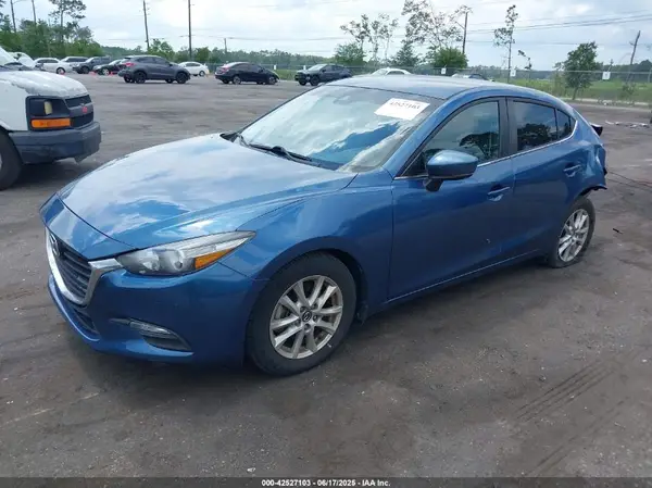 3MZBN1U71JM162691 2018 MAZDA 3 - Image 2