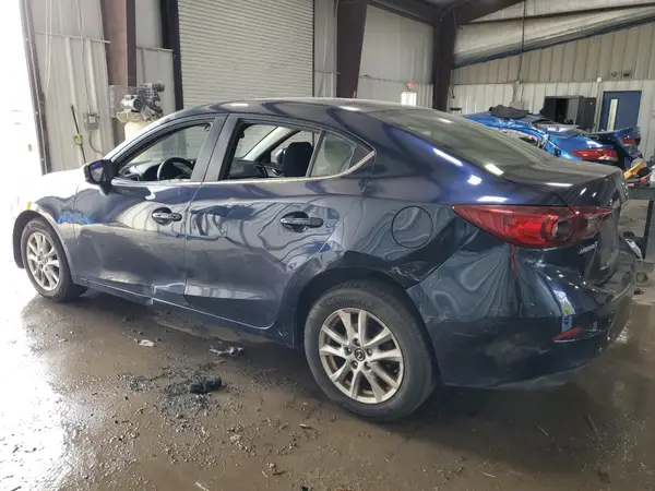 3MZBN1U71JM171942 2018 MAZDA 3 - Image 2