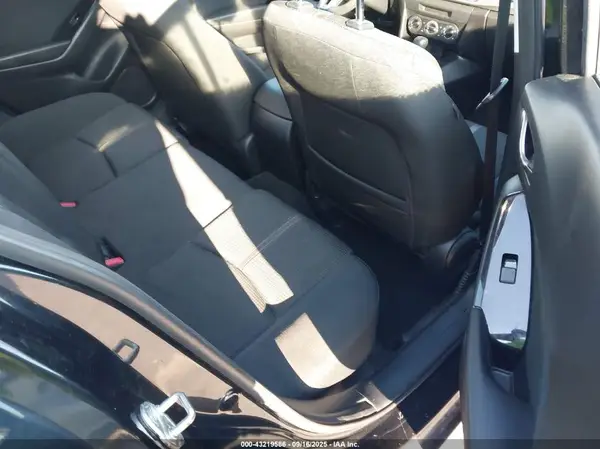 3MZBN1U71JM175487 2018 MAZDA 3 - Image 8