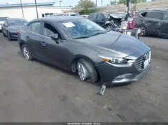 3MZBN1U71JM185355 2018 MAZDA 3
