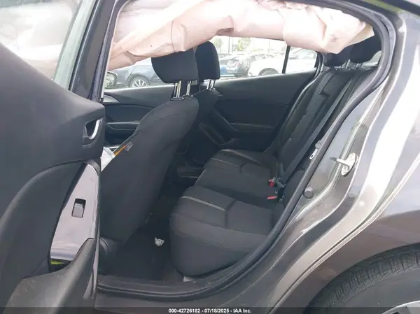 3MZBN1U71JM185355 2018 MAZDA 3 - Image 8
