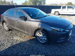 3MZBN1U71JM193827 2018 MAZDA 3