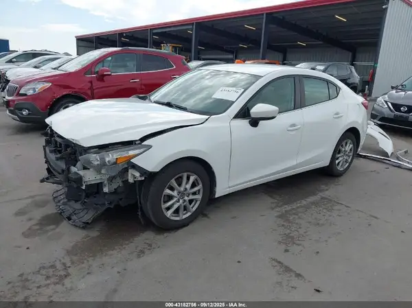 3MZBN1U71JM201036 2018 MAZDA 3 - Image 2