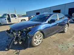 3MZBN1U71JM226261 2018 MAZDA 3