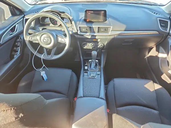 3MZBN1U71JM226261 2018 MAZDA 3 - Image 8