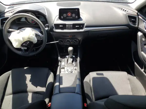 3MZBN1U71JM237390 2018 MAZDA 3 - Image 8