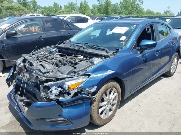 3MZBN1U71JM247871 2018 MAZDA 3 - Image 2