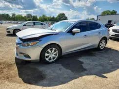 3MZBN1U71JM258661 2018 MAZDA 3