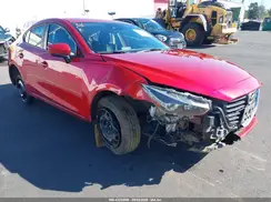 3MZBN1U71JM276464 2018 MAZDA 3