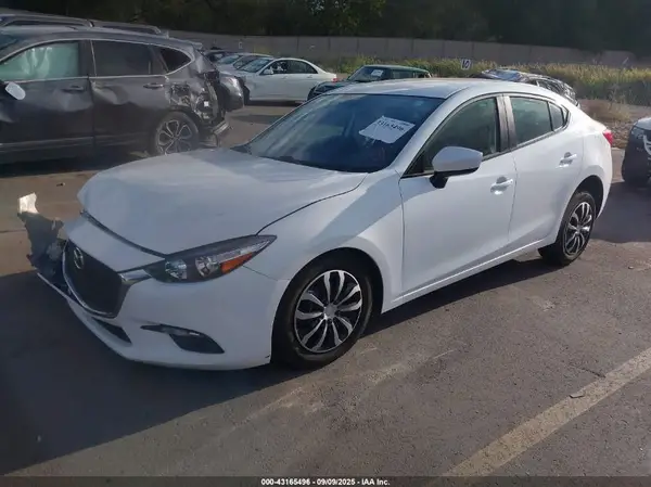 3MZBN1U72HM101862 2017 MAZDA 3 - Image 2