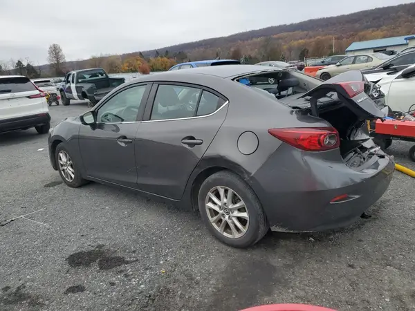 3MZBN1U72HM111548 2017 MAZDA 3 - Image 2