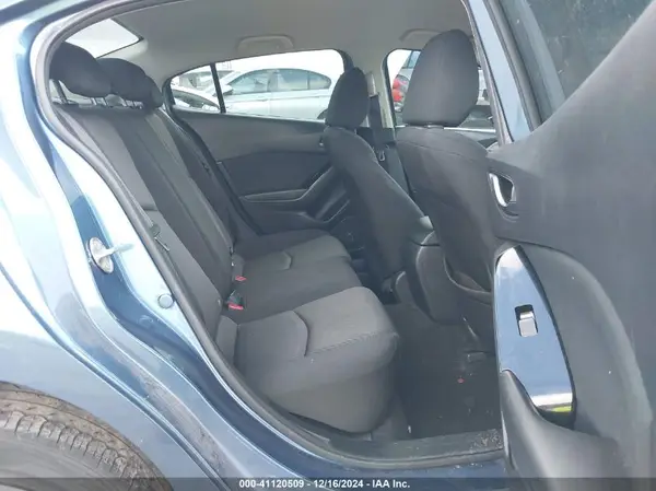 3MZBN1U72HM119617 2017 MAZDA 3 - Image 8