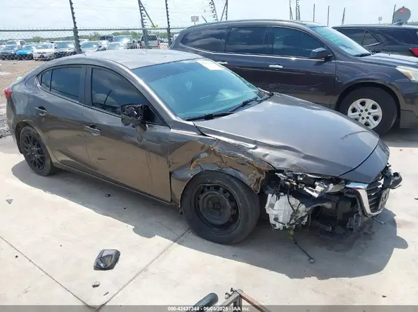 3MZBN1U72HM154805 2017 MAZDA 3 - Image 1