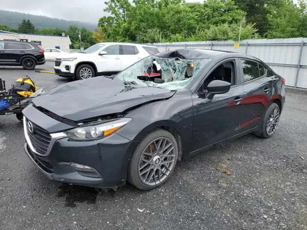 3MZBN1U72JM158391 2018 MAZDA 3 - Image 1