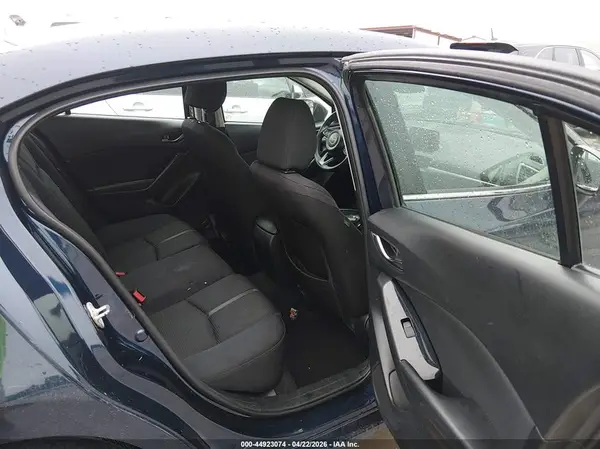 3MZBN1U72JM168533 2018 MAZDA 3 - Image 8