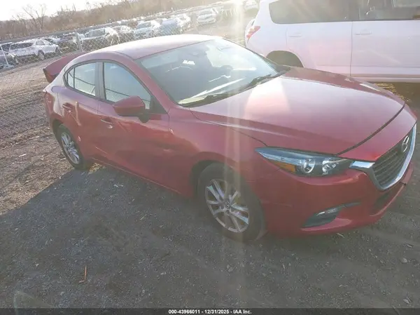 3MZBN1U72JM171156 2018 MAZDA 3 - Image 1