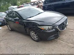 3MZBN1U72JM185574 2018 MAZDA 3