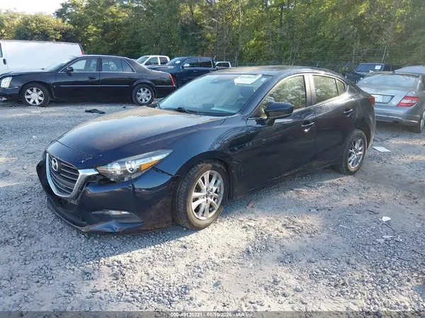 3MZBN1U72JM187129 2018 MAZDA 3 - Image 2