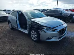 3MZBN1U72JM197661 2018 MAZDA 3