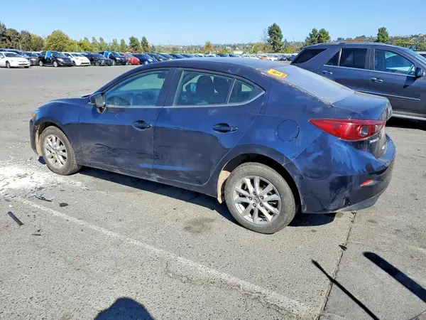 3MZBN1U72JM199801 2018 MAZDA 3 - Image 2