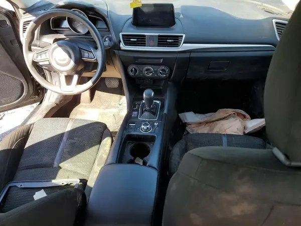3MZBN1U72JM199801 2018 MAZDA 3 - Image 8