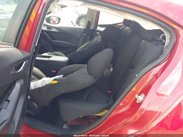 3MZBN1U72JM201935 2018 MAZDA 3 - Image 8