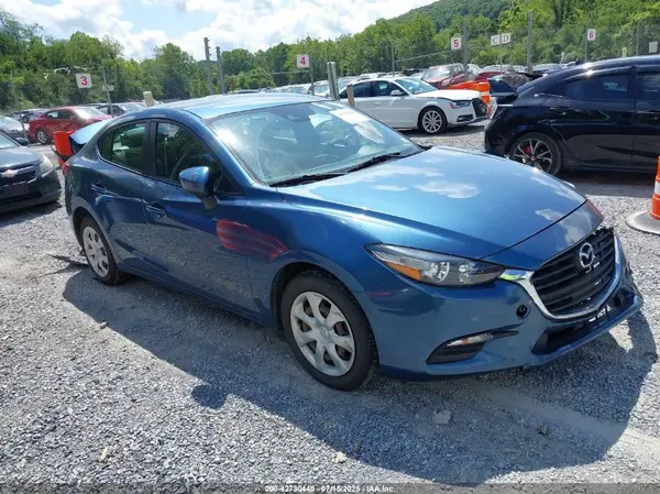 3MZBN1U72JM216774 2018 MAZDA 3 - Image 1