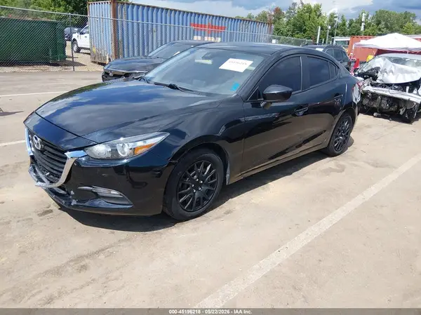 3MZBN1U72JM218427 2018 MAZDA 3 - Image 2