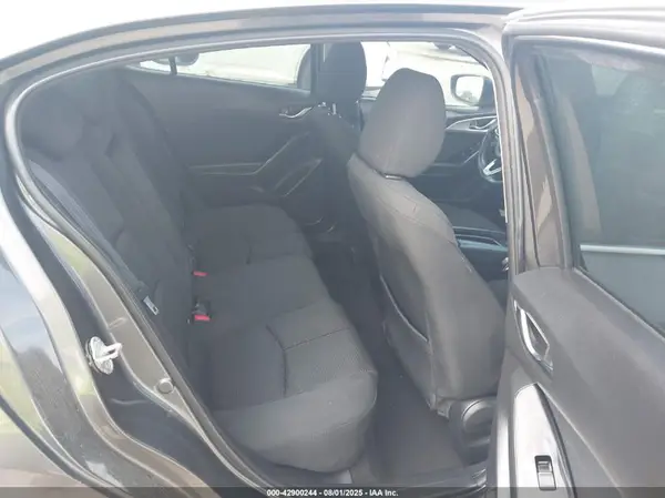 3MZBN1U72JM229850 2018 MAZDA 3 - Image 8