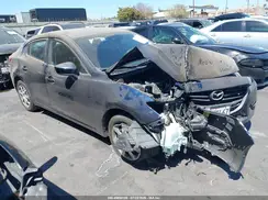 3MZBN1U72JM230559 2018 MAZDA 3