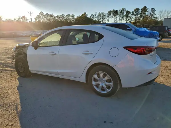 3MZBN1U72JM231601 2018 MAZDA 3 - Image 2