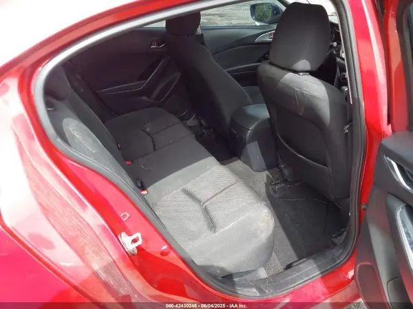 3MZBN1U72JM234823 2018 MAZDA 3 - Image 8