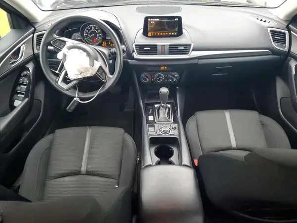 3MZBN1U72JM246275 2018 MAZDA 3 - Image 8